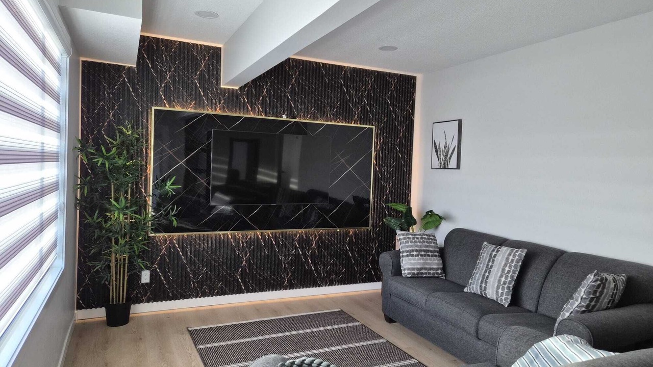 Photo of Livingroom in Southwest Edmonton