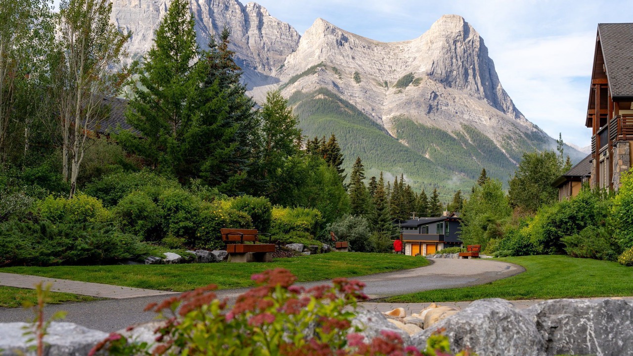 Photo of Others in Canmore