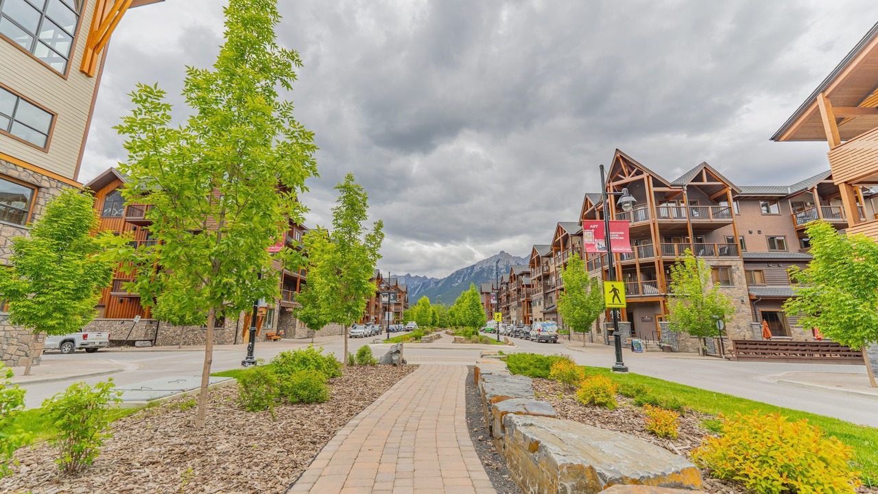 Photo of Others in Canmore