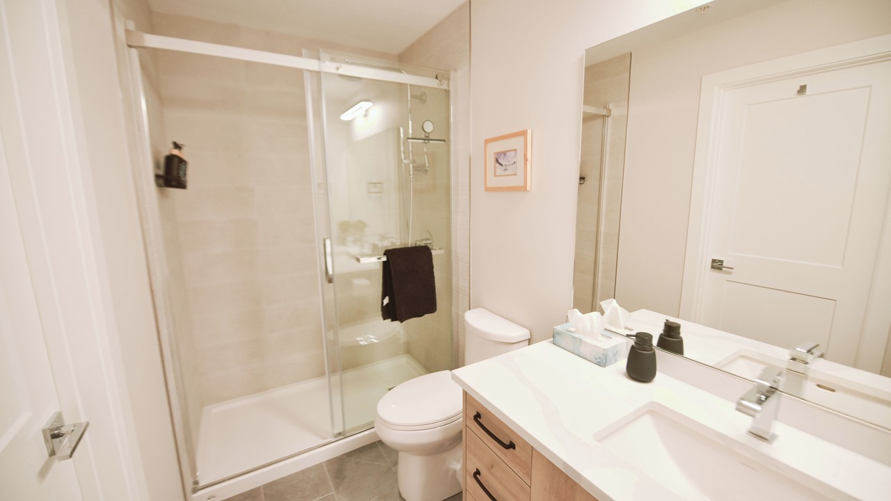 Photo of Bathroom in Golden