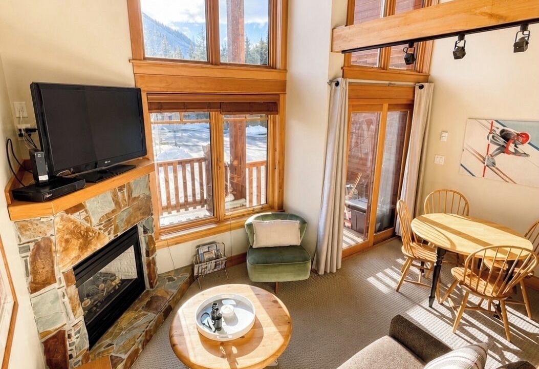 Photo of Livingroom in Rossland