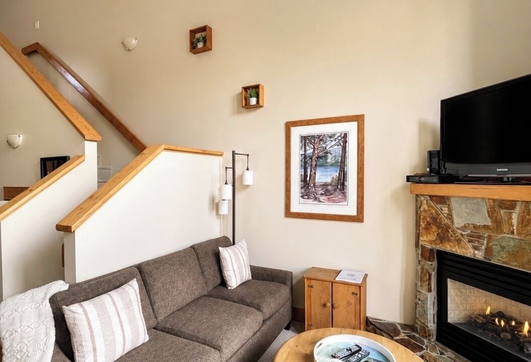 Photo of Livingroom in Rossland