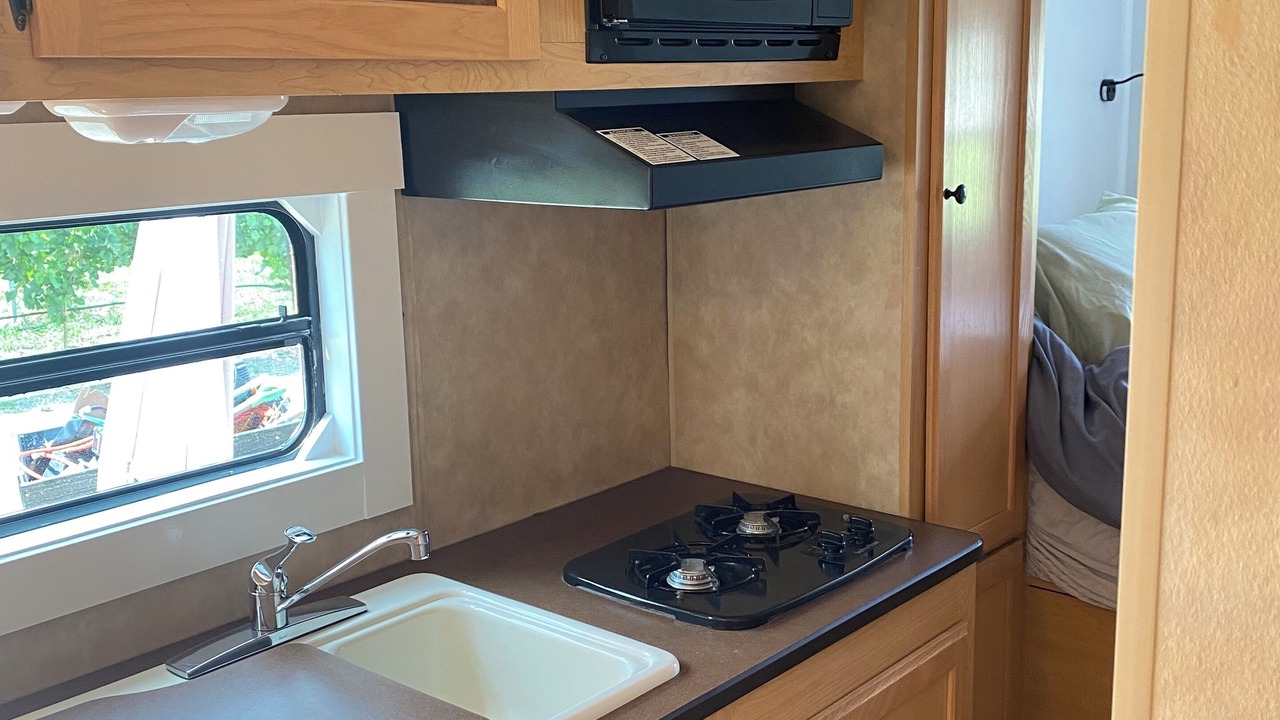 Photo of Kitchen in Okanagan-Similkameen