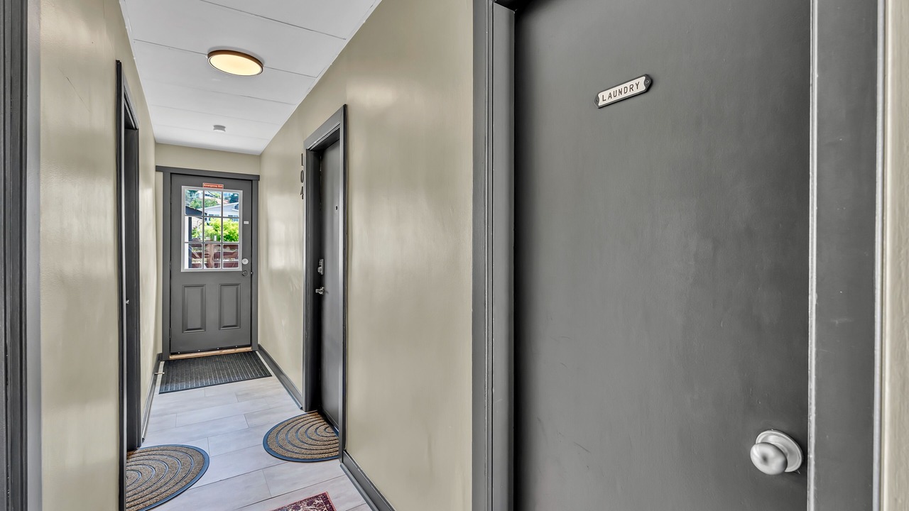 Photo of Bedroom in Okanagan-Similkameen