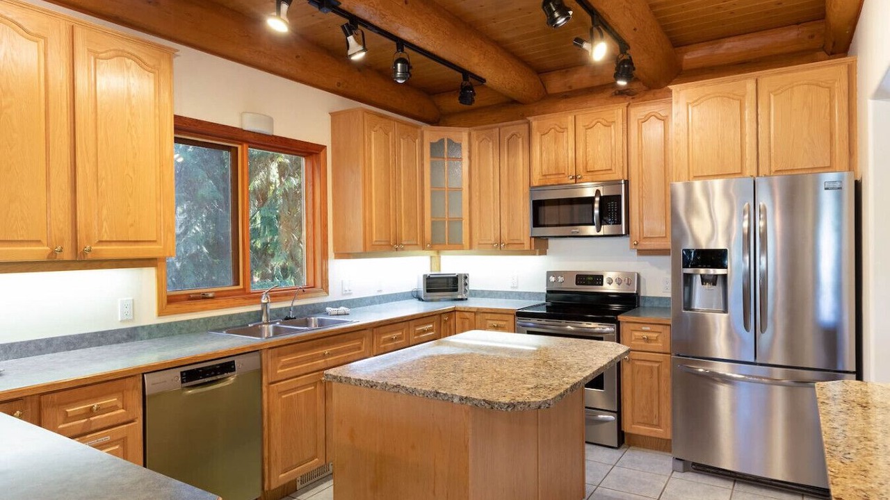 Photo of Kitchen in Scotch Creek