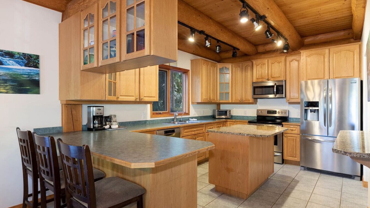 Photo of Kitchen in Scotch Creek