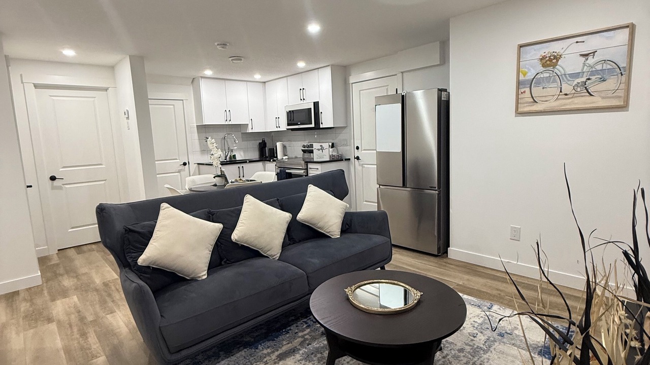 Photo of Livingroom in Cranston