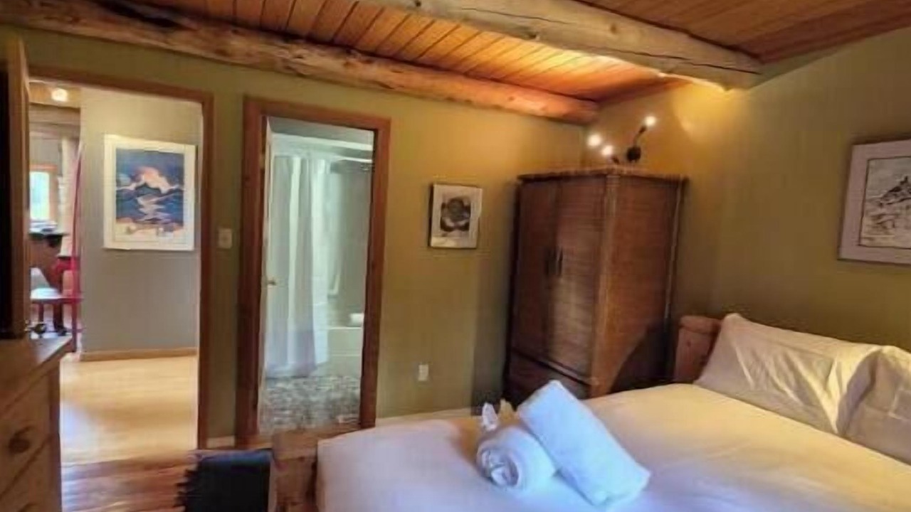 Photo of Bedroom in Golden