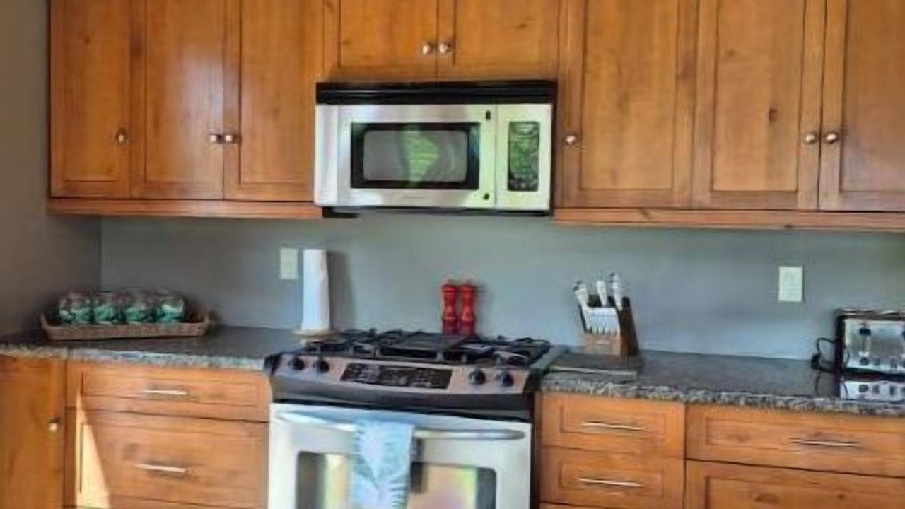 Photo of Kitchen in Golden