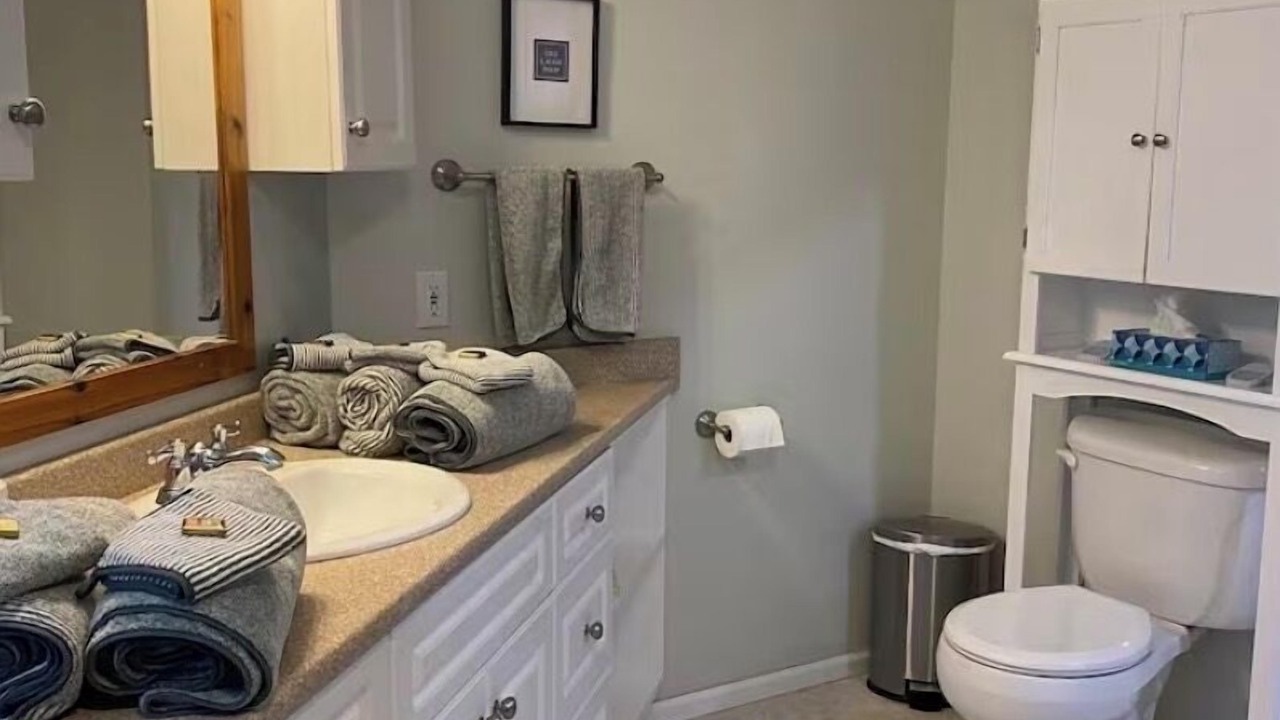 Photo of Bathroom in Blind Bay
