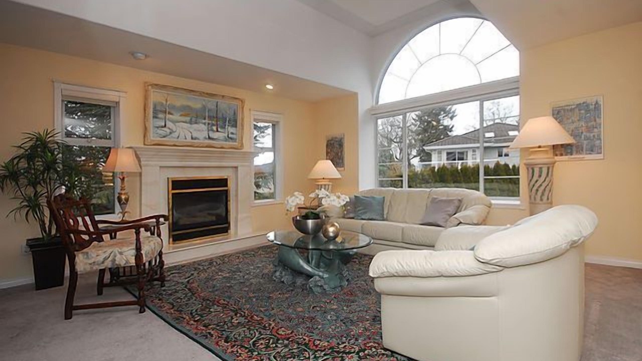 Photo of Bedroom in Cordova Bay