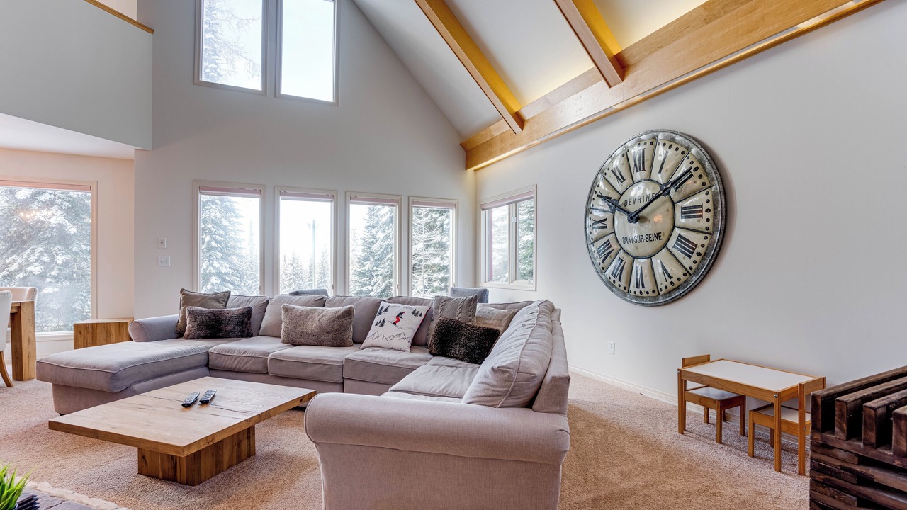 Photo of Bedroom in Silver Star Mountain