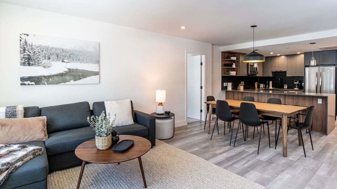 Photo of Livingroom in Revelstoke
