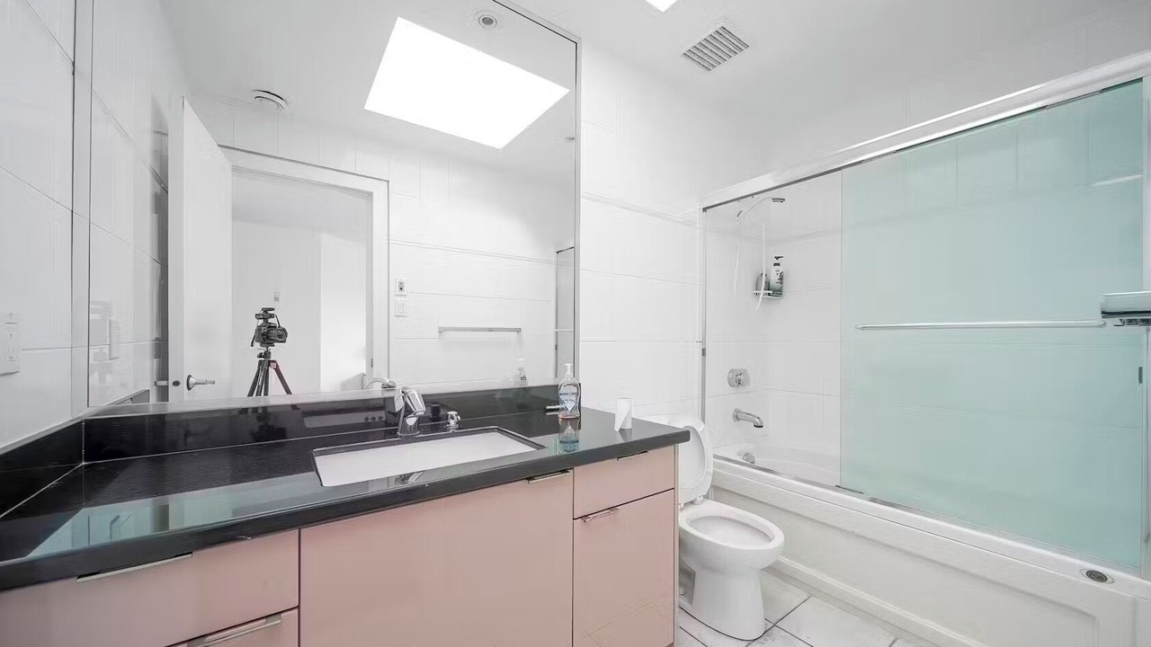 Photo of Bathroom in Richmond City Centre
