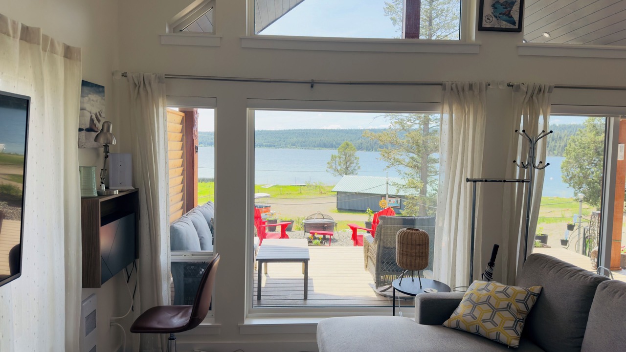 Photo of Livingroom in Lac La Hache