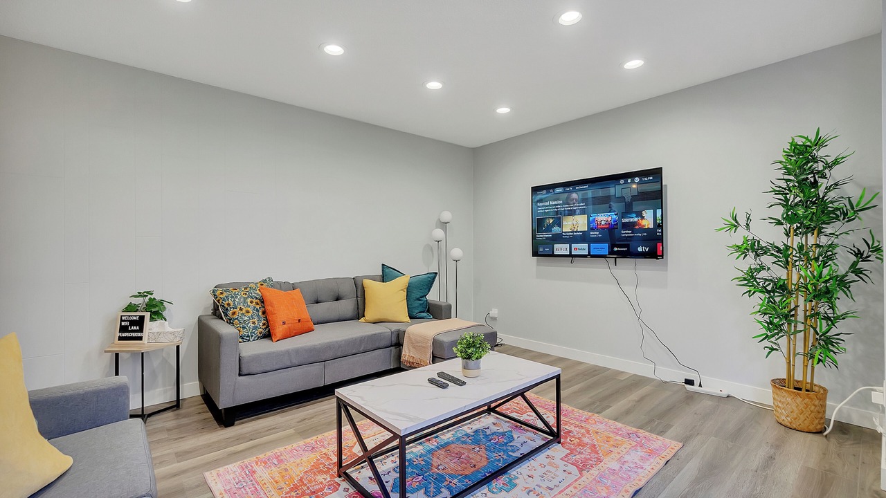 Photo of Livingroom in West Edmonton