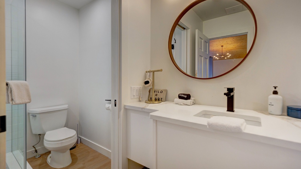 Photo of Bathroom in Canmore