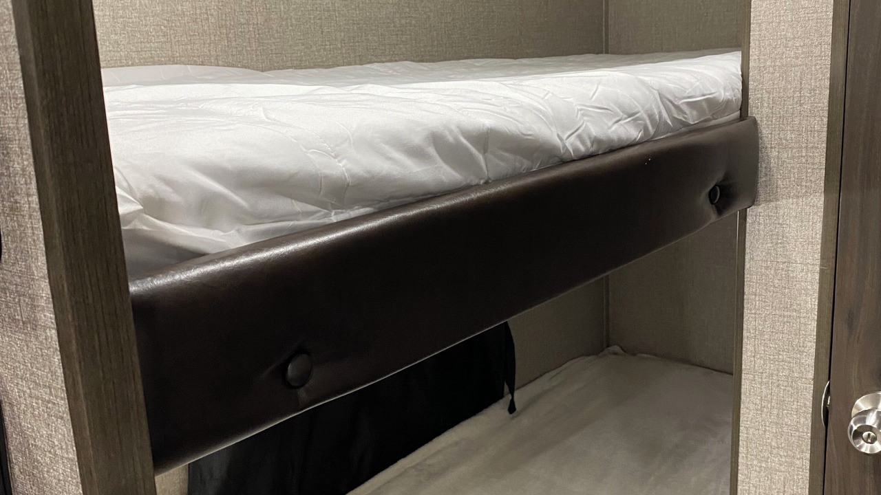 Photo of Bedroom in Aldergrove