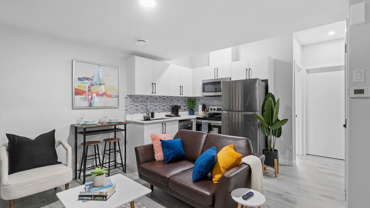 Photo of Livingroom in Northwest Edmonton