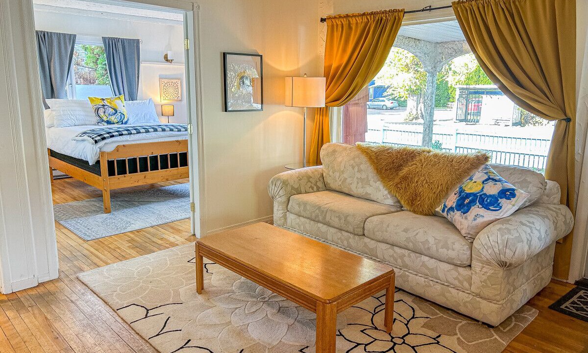 Photo of Bedroom in Okanagan-Similkameen