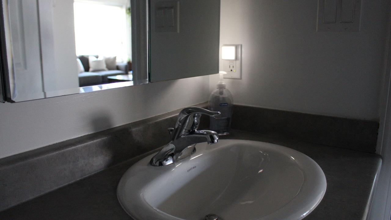 Photo of Bathroom in Lillooet