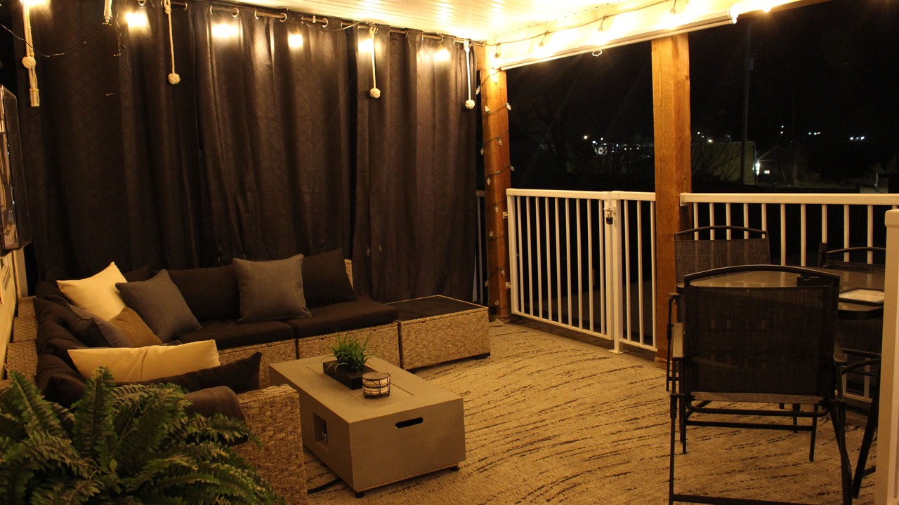 Photo of Patio Balcony in Lillooet