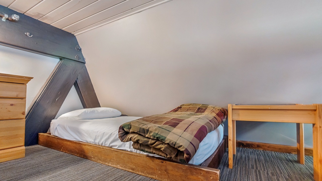 Photo of Bedroom in Silver Star Mountain