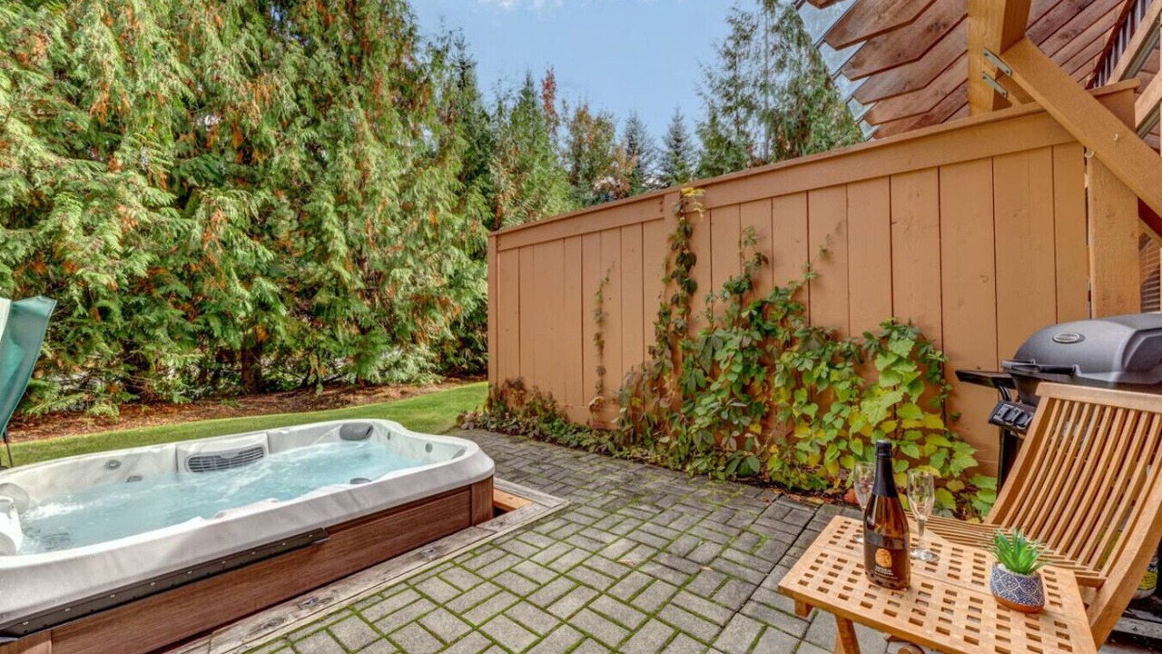Photo of Patio Balcony in Village North