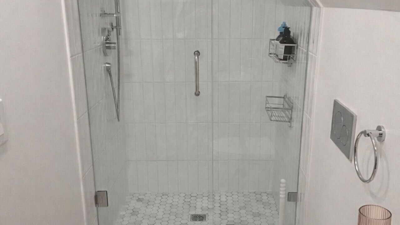 Photo of Bathroom in East Side