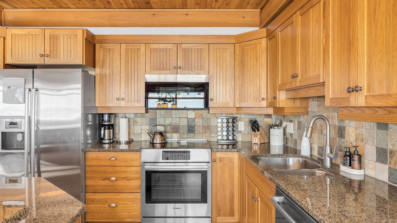 Photo of Kitchen in Big White Ski Resort