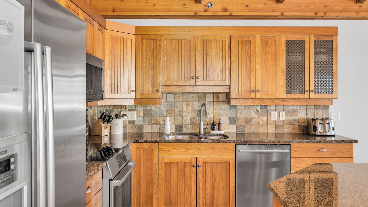 Photo of Kitchen in Big White Ski Resort