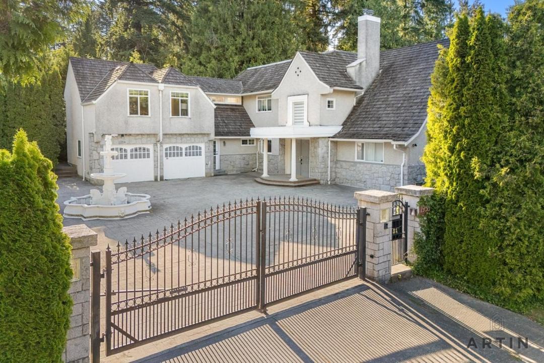 Photo of Others in West Point Grey