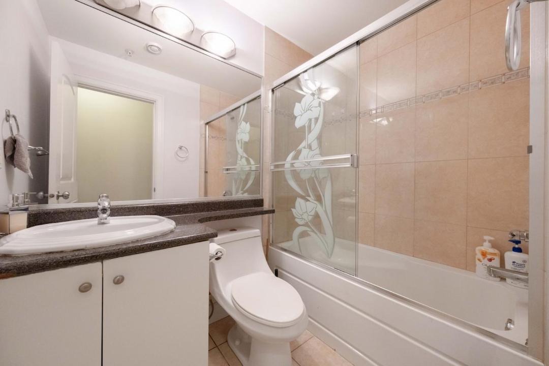 Photo of Bathroom in East Side