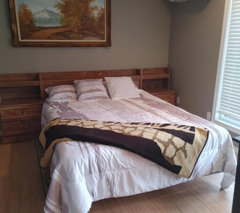 Photo of Bedroom in Departure Bay