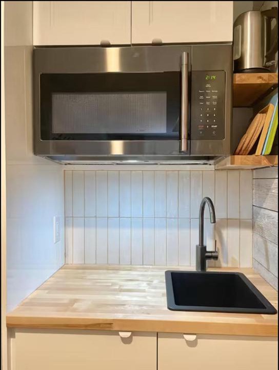 Photo of Kitchen in Whistler Creekside