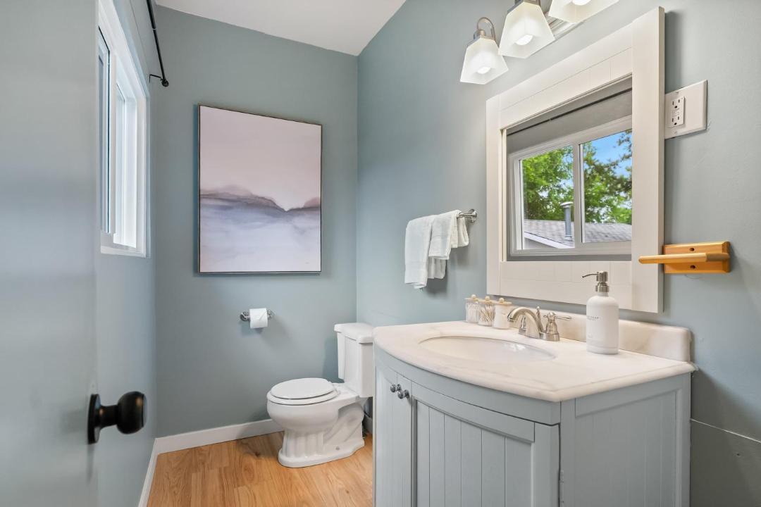 Photo of Bathroom in Drumheller