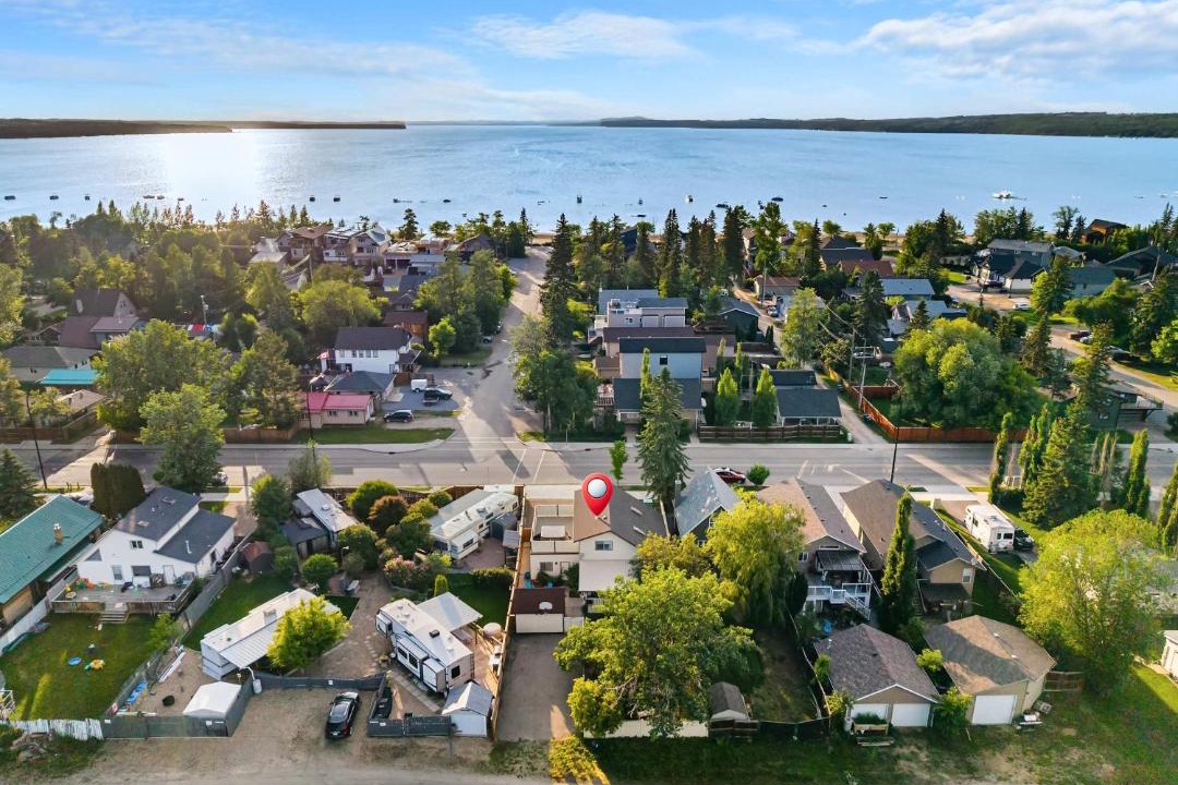 Photo of Others in Sylvan Lake