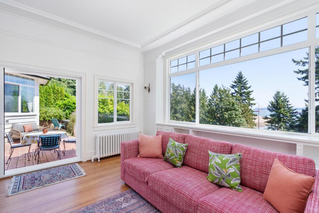Photo of Others in West Vancouver