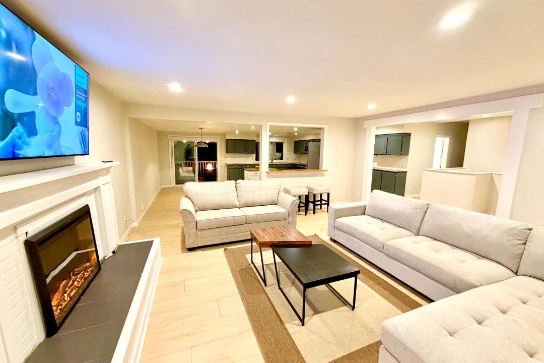 Photo of Livingroom in Aldergrove