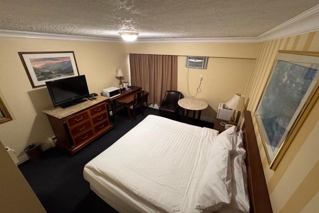 Photo of Bedroom in Downtown Victoria