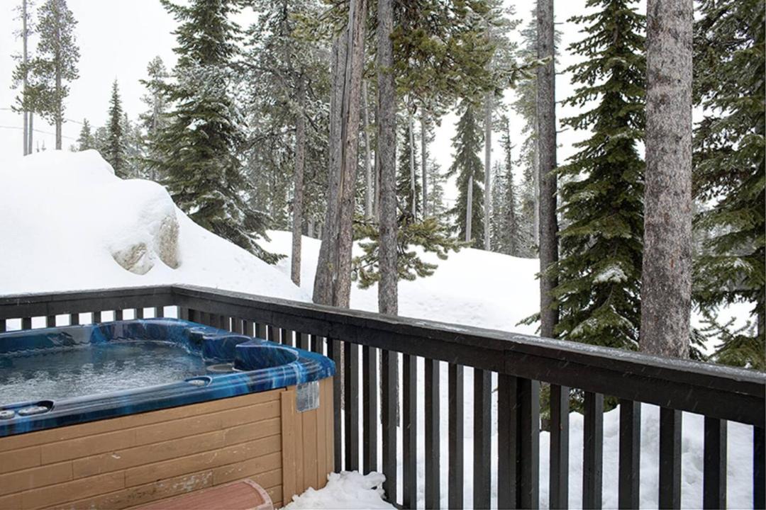 Photo of Others in Big White Ski Resort