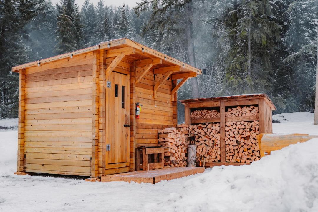 Photo of Others in Golden