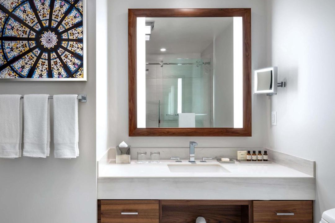 Photo of Bathroom in Inner Harbour