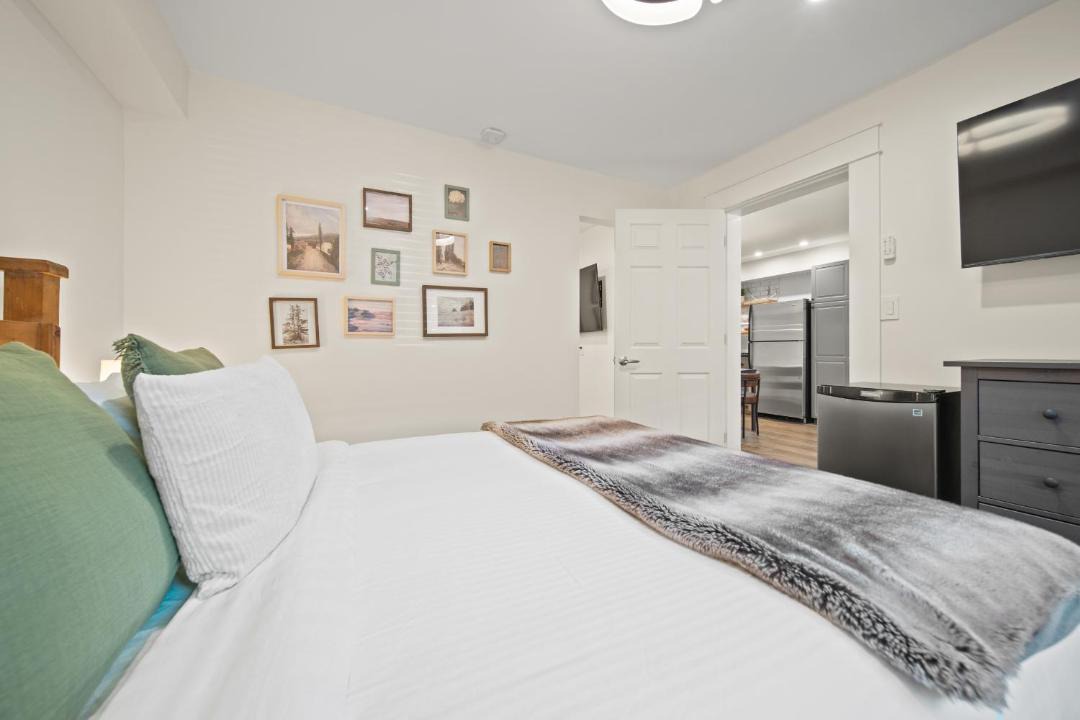 Photo of Bedroom in Whistler Creekside