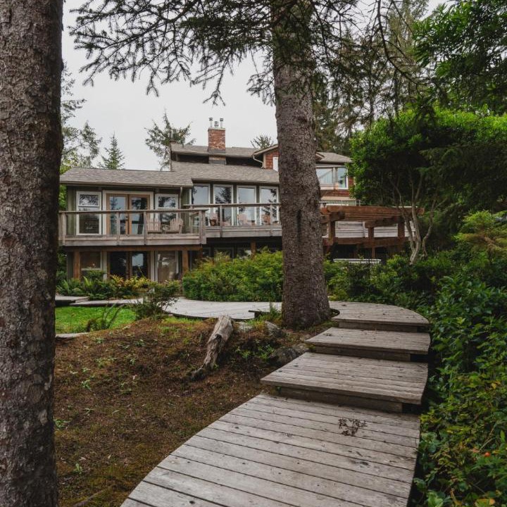 Photo of Others in Tofino