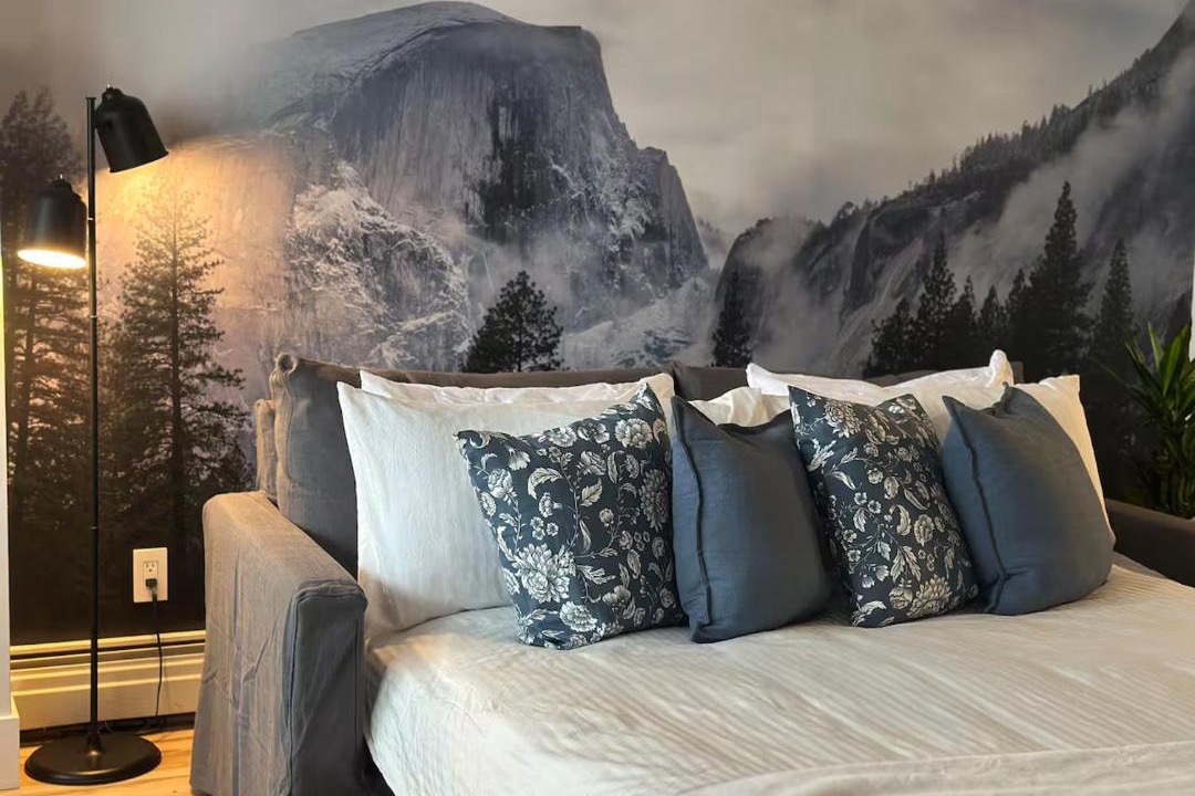 Photo of Bedroom in Beltline
