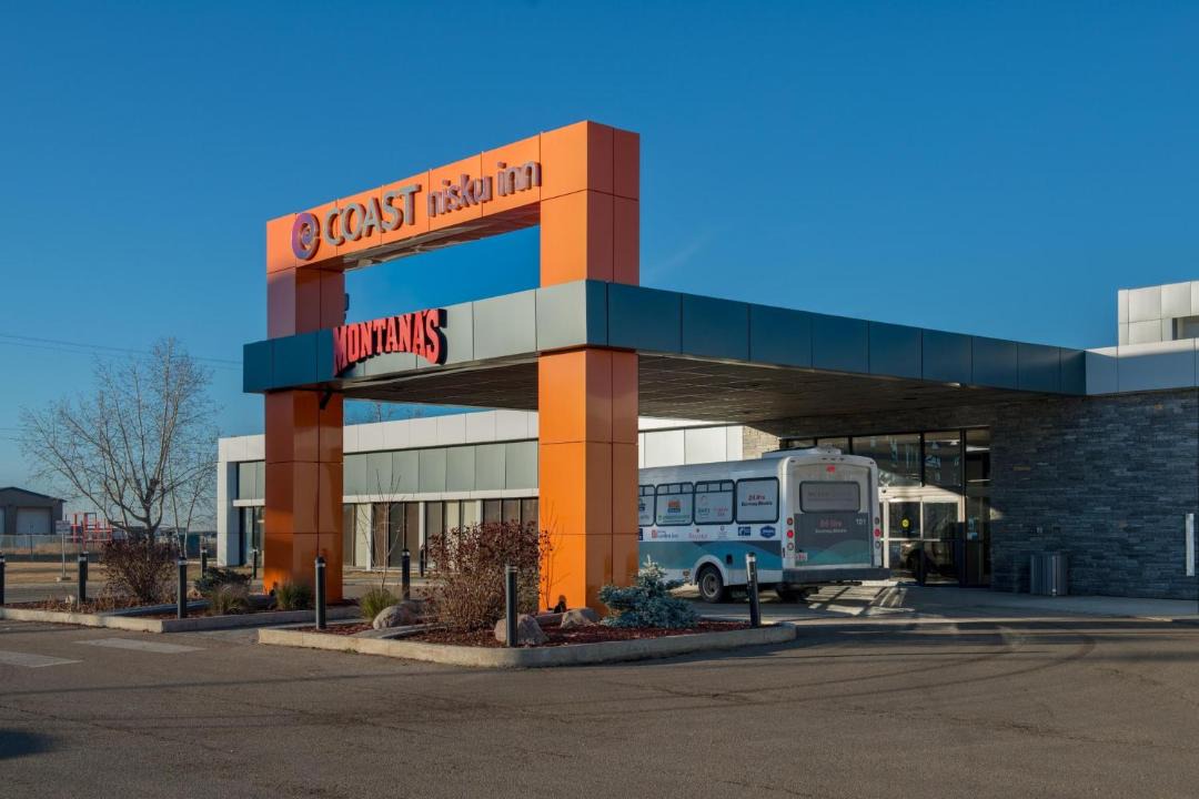 Photo of Others in Nisku