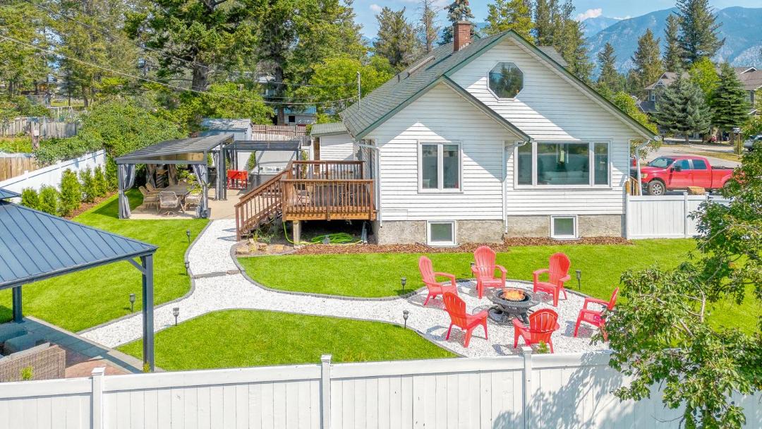Photo of Others in Invermere