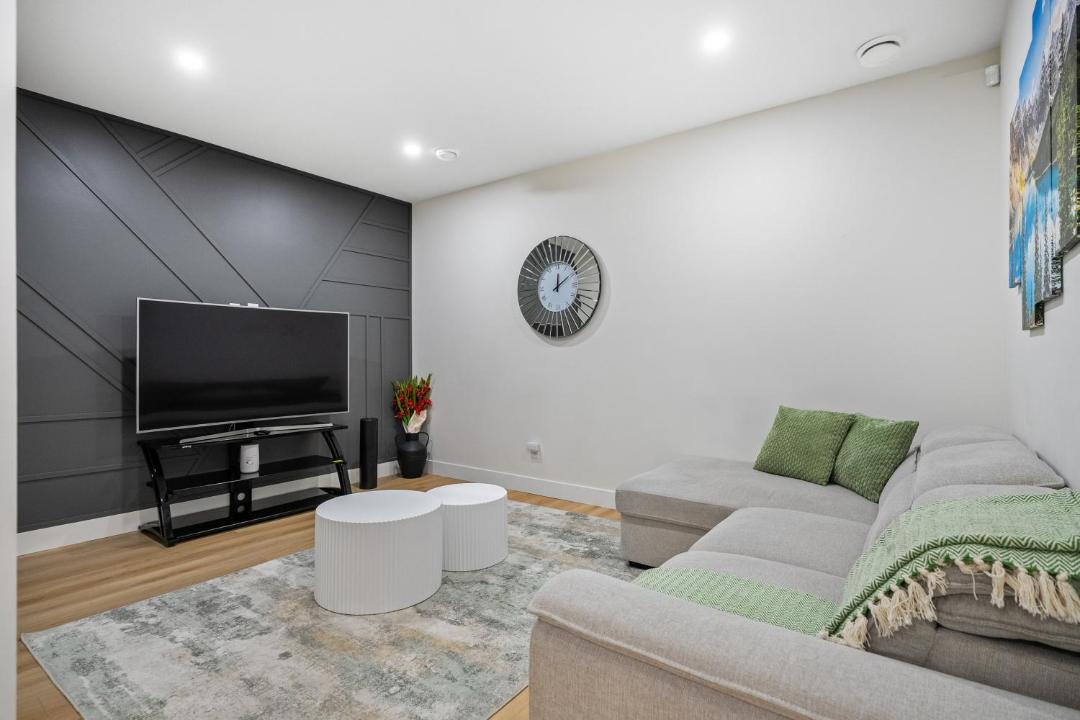 Photo of Others in Symons Valley