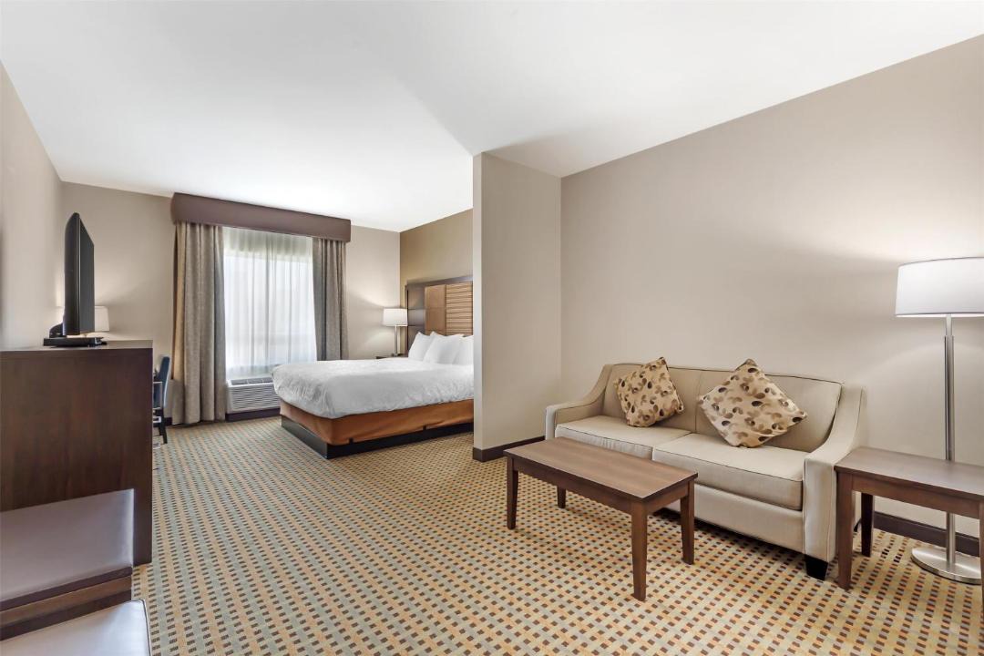 Photo of Others in Hinton